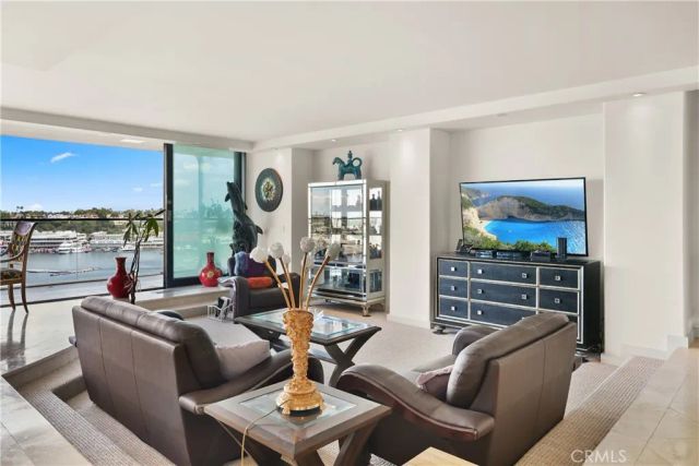 601 Lido Park Drive 8A, Newport Beach, CA 92663