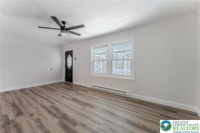 107 Mount Ranier Road, Chestnuthill Twp, PA 18330