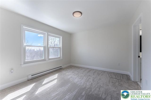 107 Mount Ranier Road, Chestnuthill Twp, PA 18330