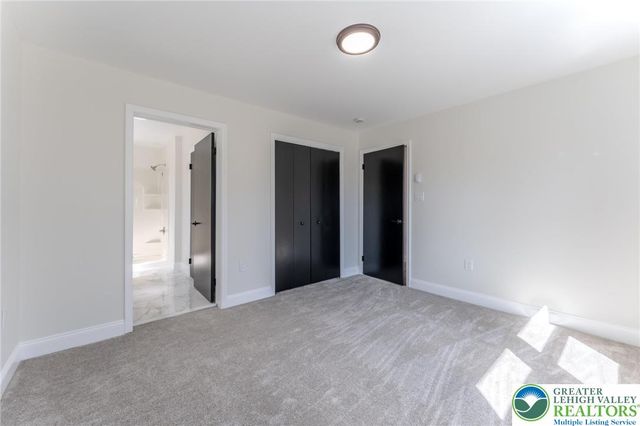 107 Mount Ranier Road, Chestnuthill Twp, PA 18330