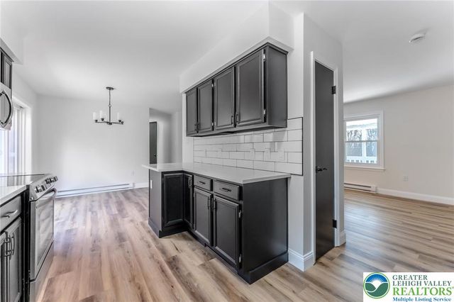 107 Mount Ranier Road, Chestnuthill Twp, PA 18330