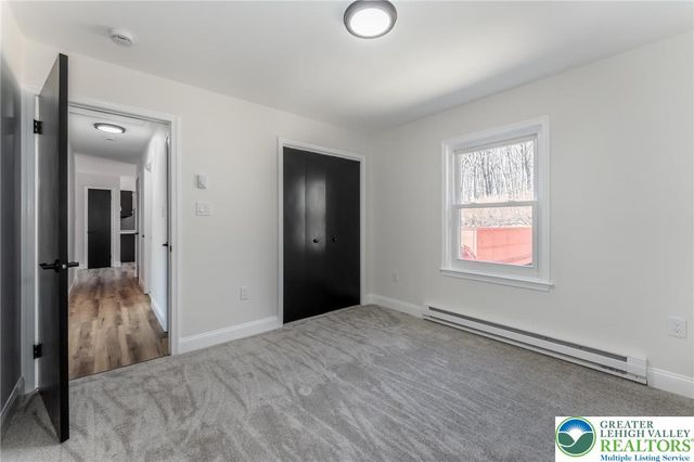 107 Mount Ranier Road, Chestnuthill Twp, PA 18330