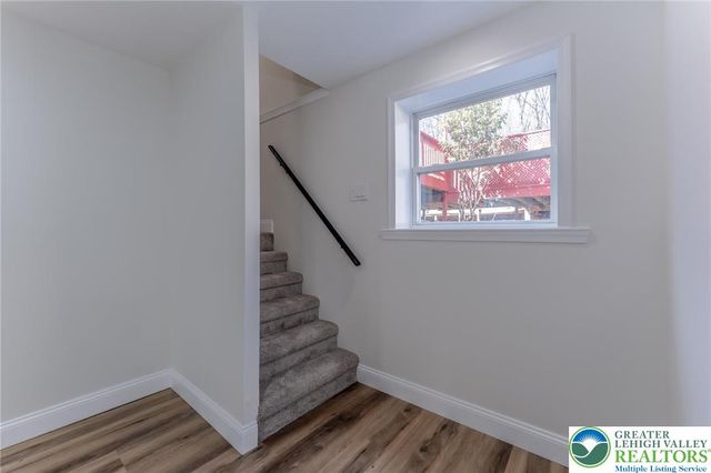 107 Mount Ranier Road, Chestnuthill Twp, PA 18330