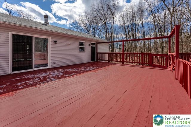 107 Mount Ranier Road, Chestnuthill Twp, PA 18330