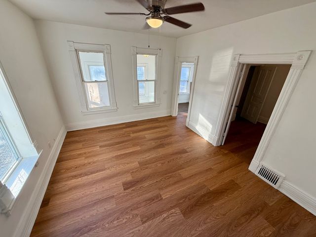 334 S Ottawa Street, Joliet, IL 60436