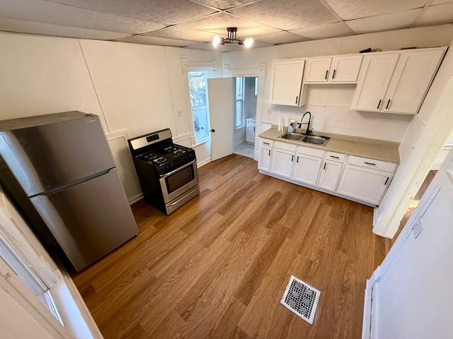 334 S Ottawa Street, Joliet, IL 60436