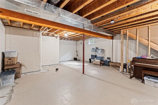 1479 Lantern Lane, Troy, OH 45373