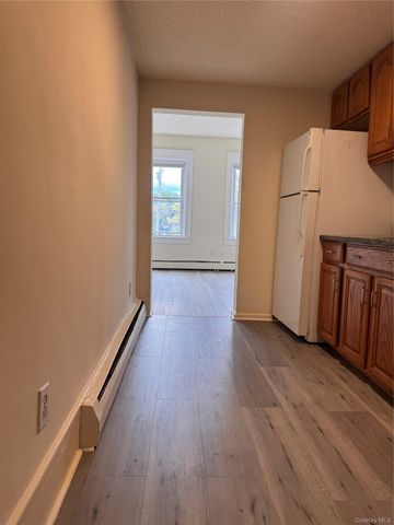 390 Main Street 3, Beacon, NY 12508