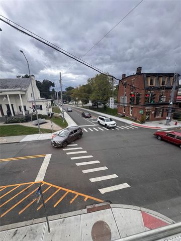 390 Main Street 3, Beacon, NY 12508