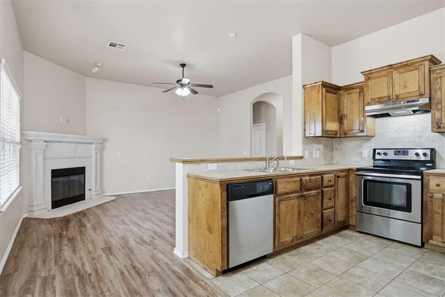 628 Inverleith Circle, Yukon, OK 73099