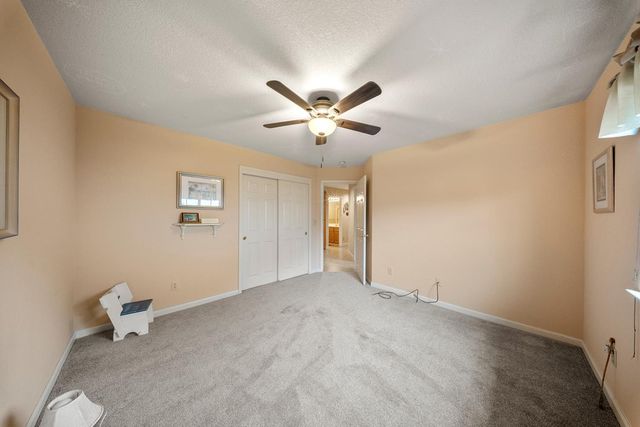 1837 Brookside Dr, Manteca, CA 95336