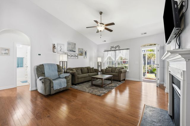 661 Harbor Bay Dr., Murrells Inlet, SC 29576