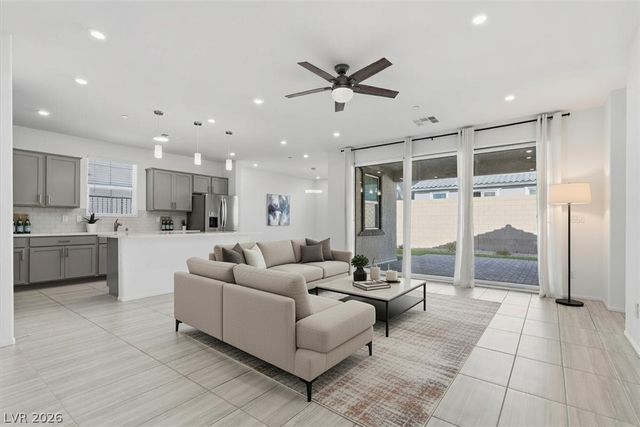 10946 Cilantro Avenue, Las Vegas, NV 89166