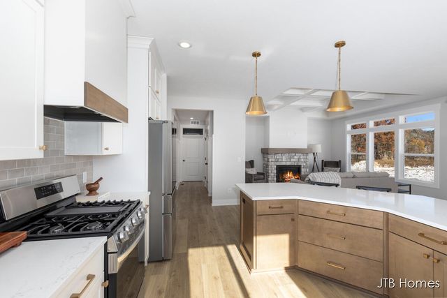 2020 Fallasburg Park Drive NE 1, Lowell, MI 49331