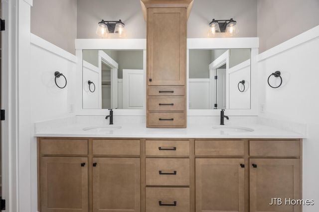 2020 Fallasburg Park Drive NE 1, Lowell, MI 49331