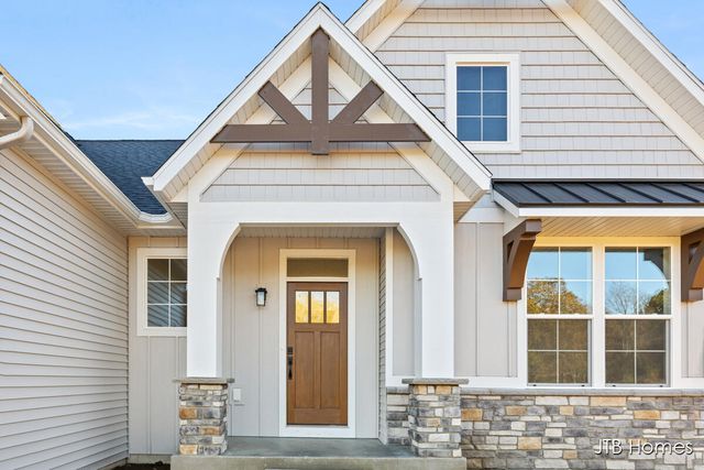 2020 Fallasburg Park Drive NE 1, Lowell, MI 49331