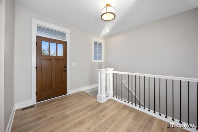 2020 Fallasburg Park Drive NE 1, Lowell, MI 49331