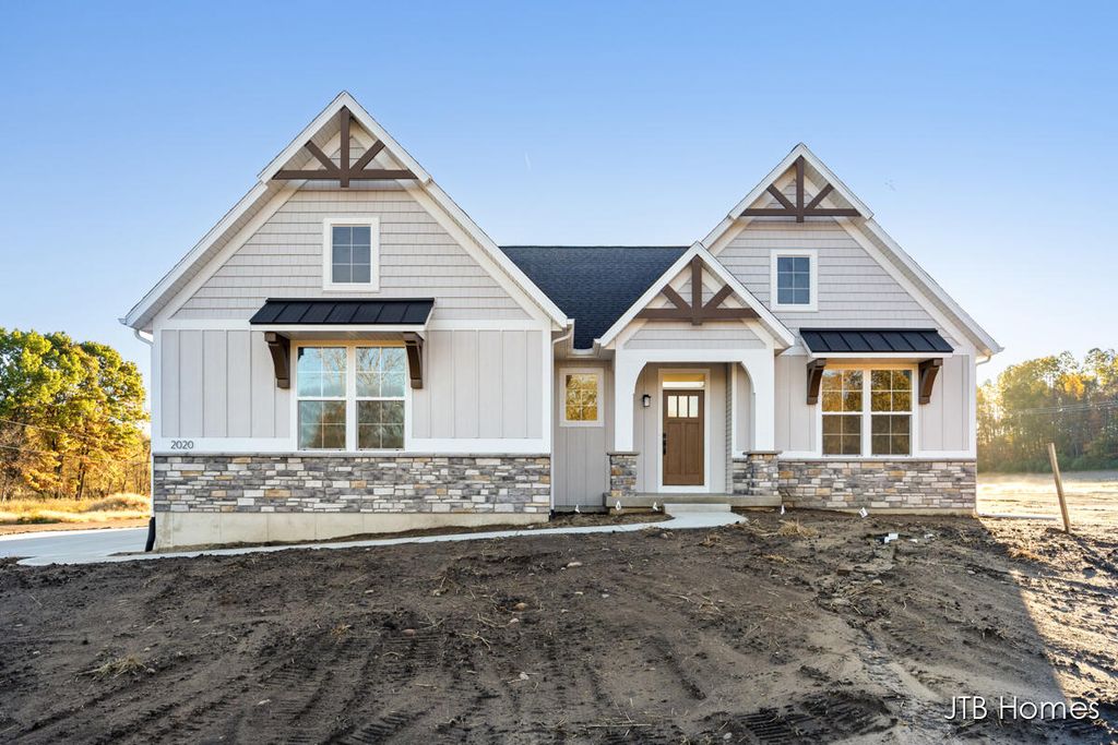 2020 Fallasburg Park Drive NE 1, Lowell, MI 49331