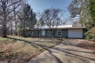 740 EDGEWOOD Drive, Quincy, IL 62301