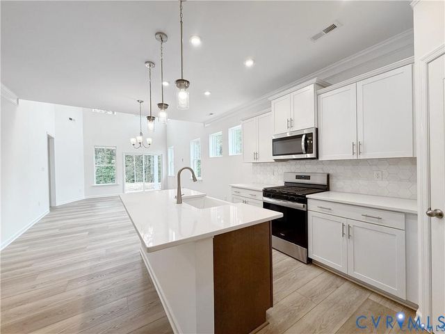 6413 Lila Crest Ln, Chesterfield, VA 23112