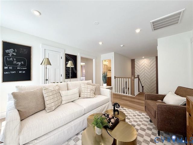 6413 Lila Crest Ln, Chesterfield, VA 23112