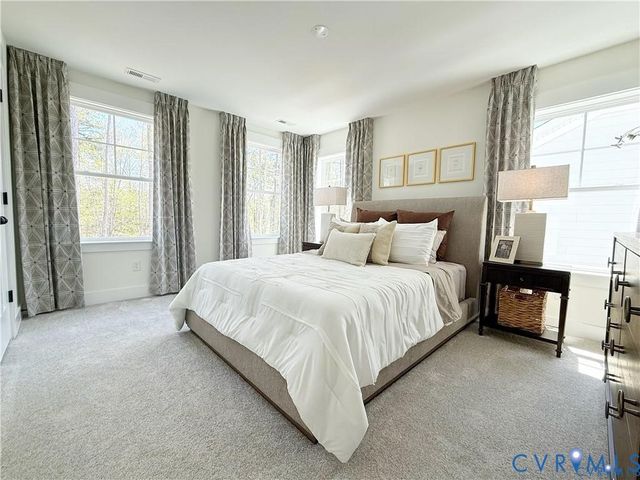 6413 Lila Crest Ln, Chesterfield, VA 23112