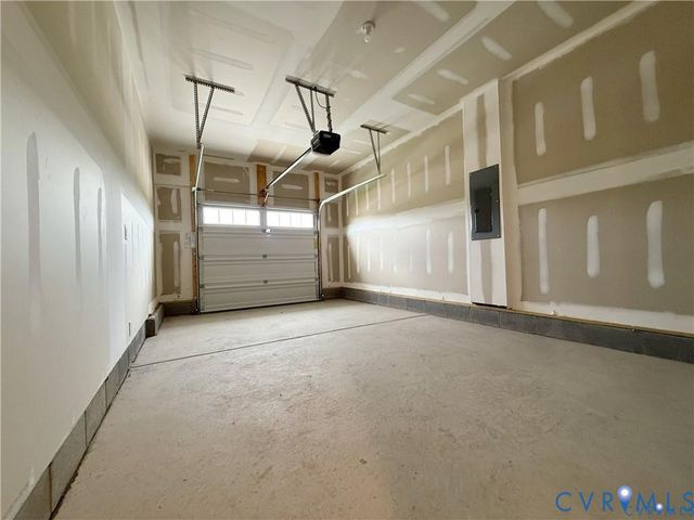 6413 Lila Crest Ln, Chesterfield, VA 23112