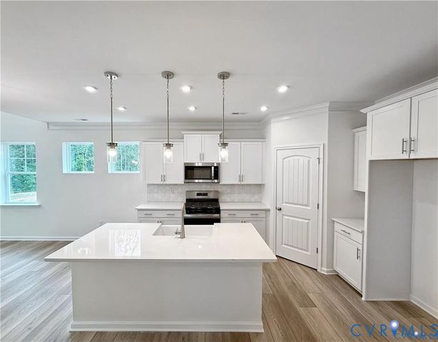 6413 Lila Crest Ln, Chesterfield, VA 23112