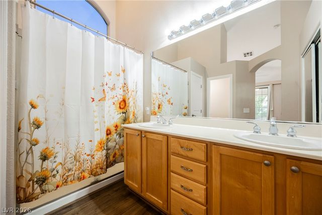 7550 Trickling Wash Drive, Las Vegas, NV 89131