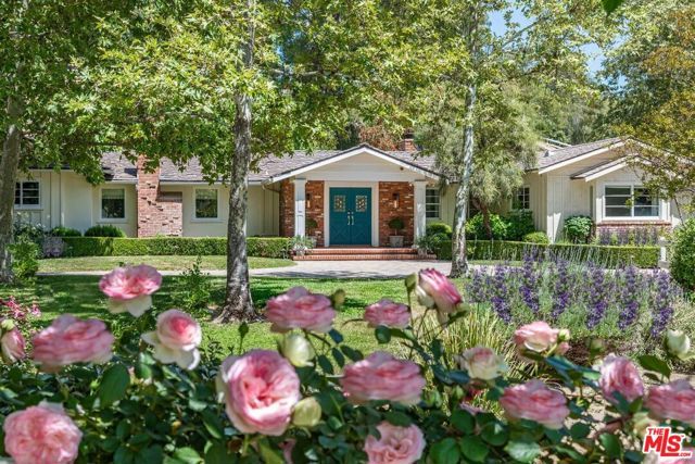 5840 Round Meadow Road, Hidden Hills, CA 91302