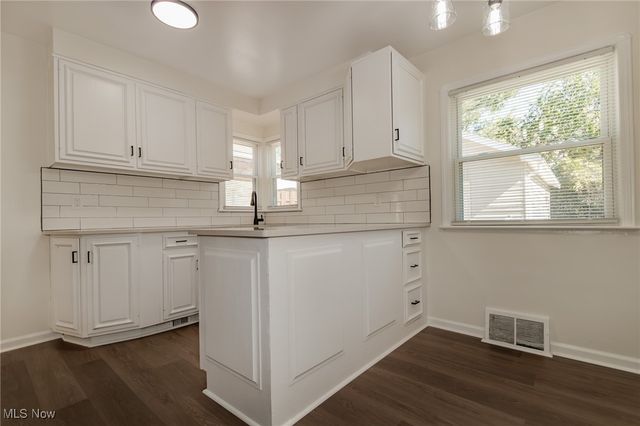 4839 E 94th Street, Cleveland, OH 44106