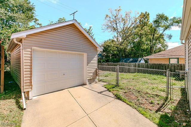 4839 E 94th Street, Cleveland, OH 44106