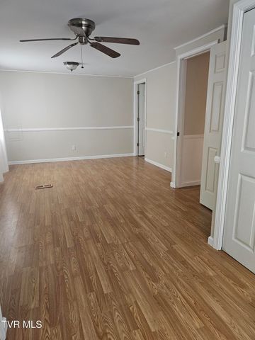 887 South Old Kentucky Road, Greeneville, TN 37743