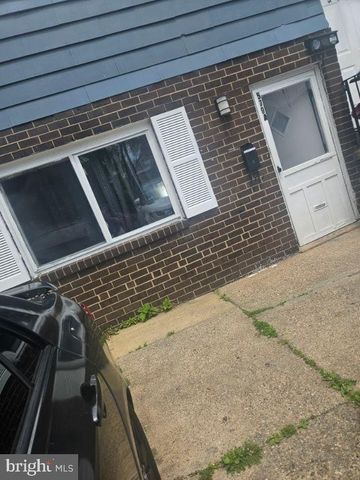 579 ALLENGROVE ST, Philadelphia, PA 19120