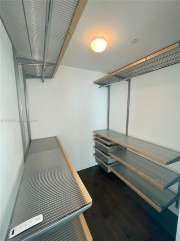 951 Brickell Ave 3211, Miami, FL 33131