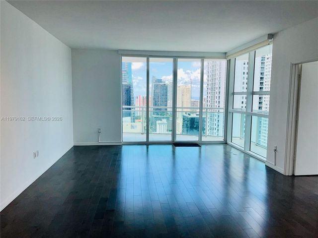 951 Brickell Ave 3211, Miami, FL 33131