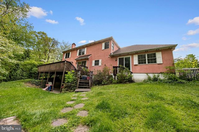 1007 FAWN DR, Southampton, PA 18966