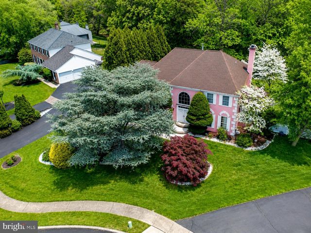 1007 FAWN DR, Southampton, PA 18966