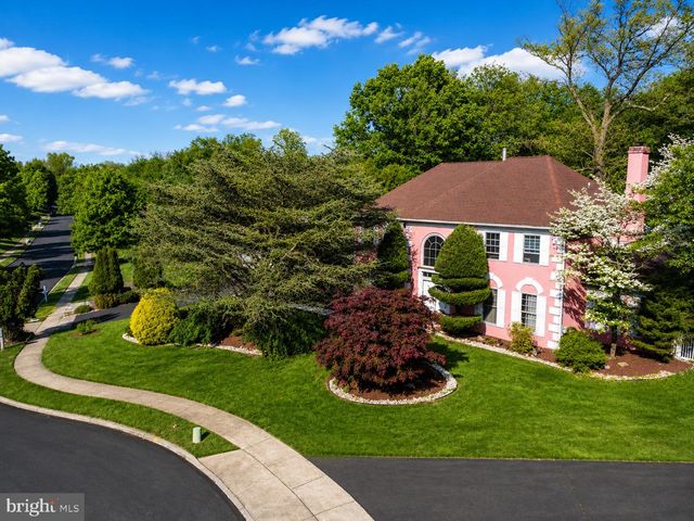 1007 FAWN DR, Southampton, PA 18966