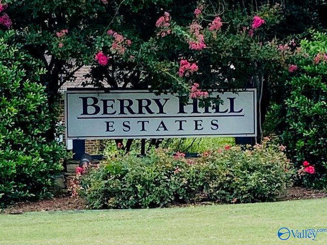 109 River Walk Trail, New Market, AL 35761