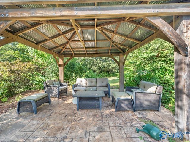 109 River Walk Trail, New Market, AL 35761