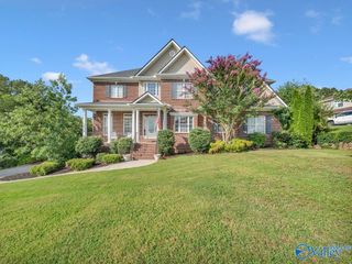 109 River Walk Trail, New Market, AL 35761