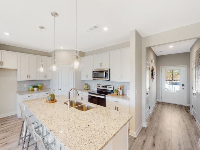 3050 Duvall Dr, Gallatin, TN 37066