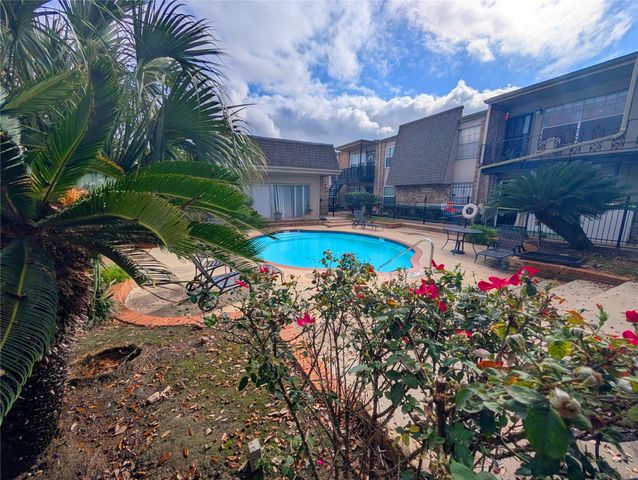 5550 N Braeswood Boulevard 84, Houston, TX 77096