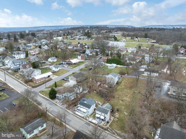 328 E LOGAN ST, Bellefonte, PA 16823