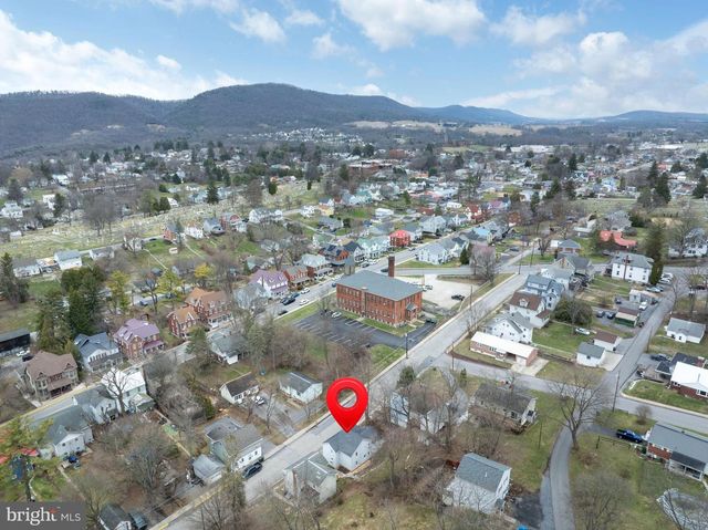 328 E LOGAN ST, Bellefonte, PA 16823