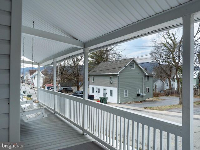 328 E LOGAN ST, Bellefonte, PA 16823