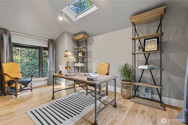 5425 SE 96th Avenue, Mercer Island, WA 98040