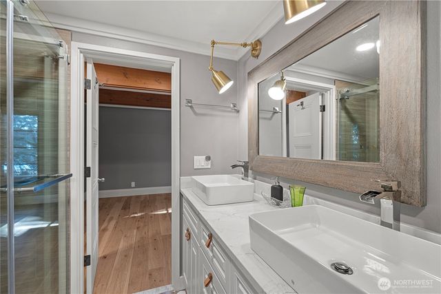 5425 SE 96th Avenue, Mercer Island, WA 98040