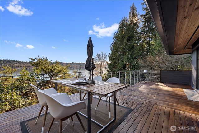 5425 SE 96th Avenue, Mercer Island, WA 98040